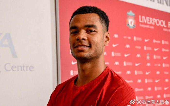 出其深厚的 出其深厚的