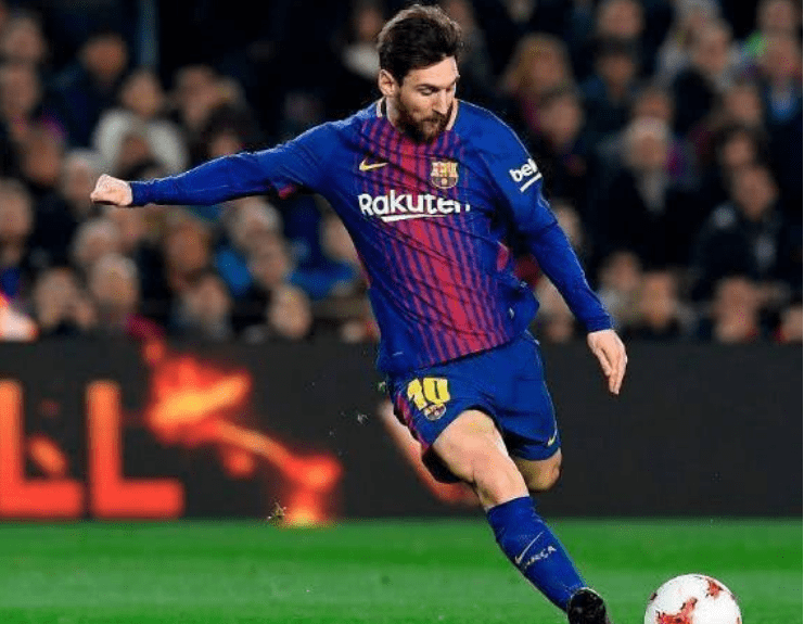 现效力于英 现效力于英