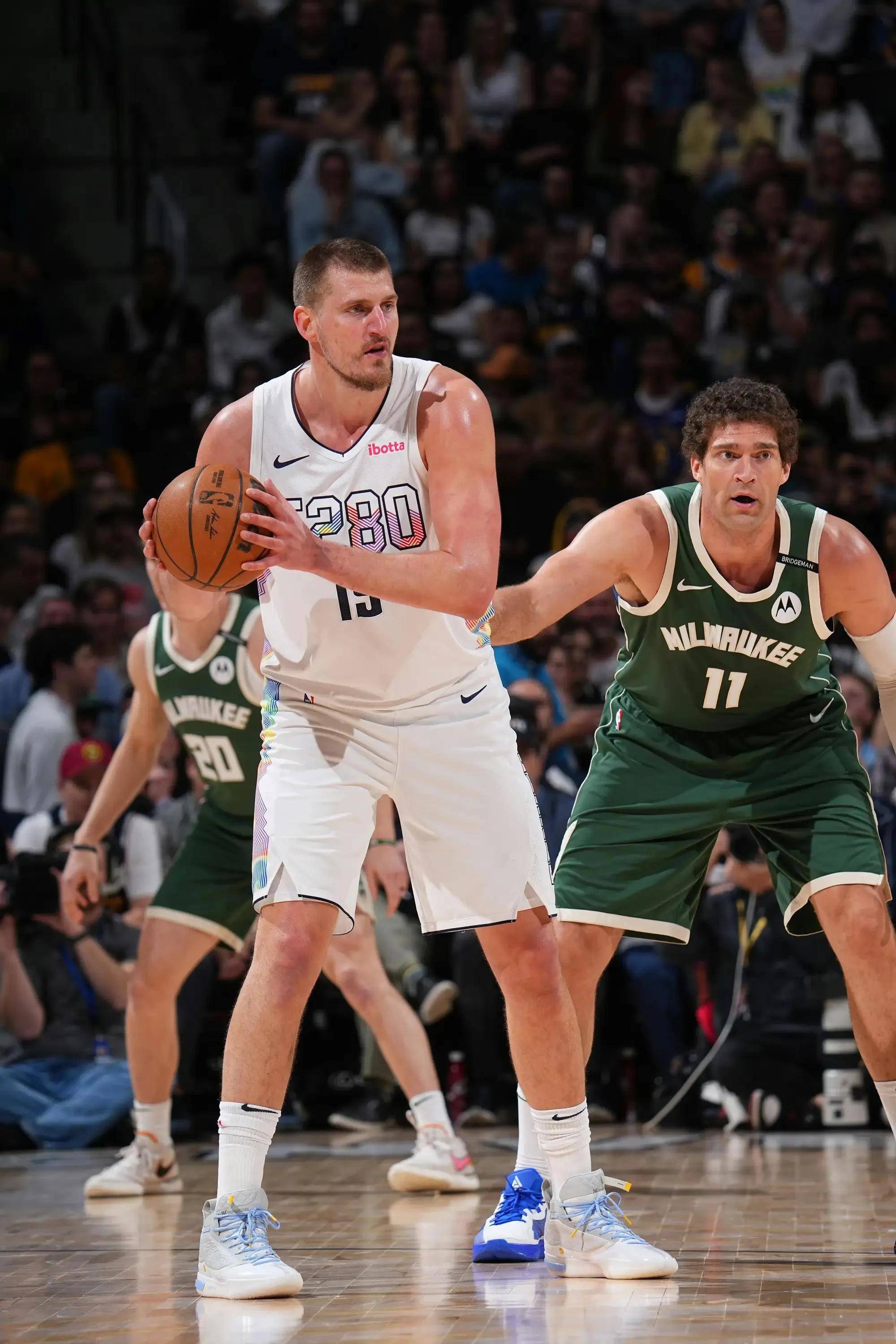 中国队在随 中国队在随