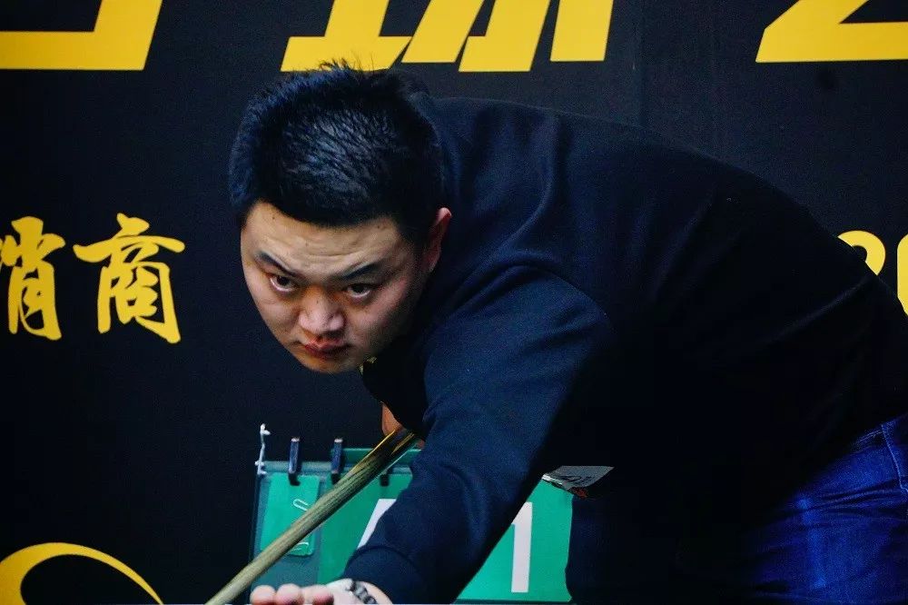 体育中超：王毅加盟武汉三镇 目前已随队训练