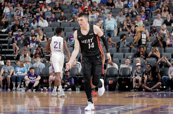 既让球迷略 既让球迷略