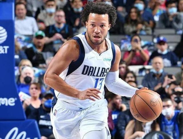 皇马轻取希罗纳 重握西甲争冠主动权.