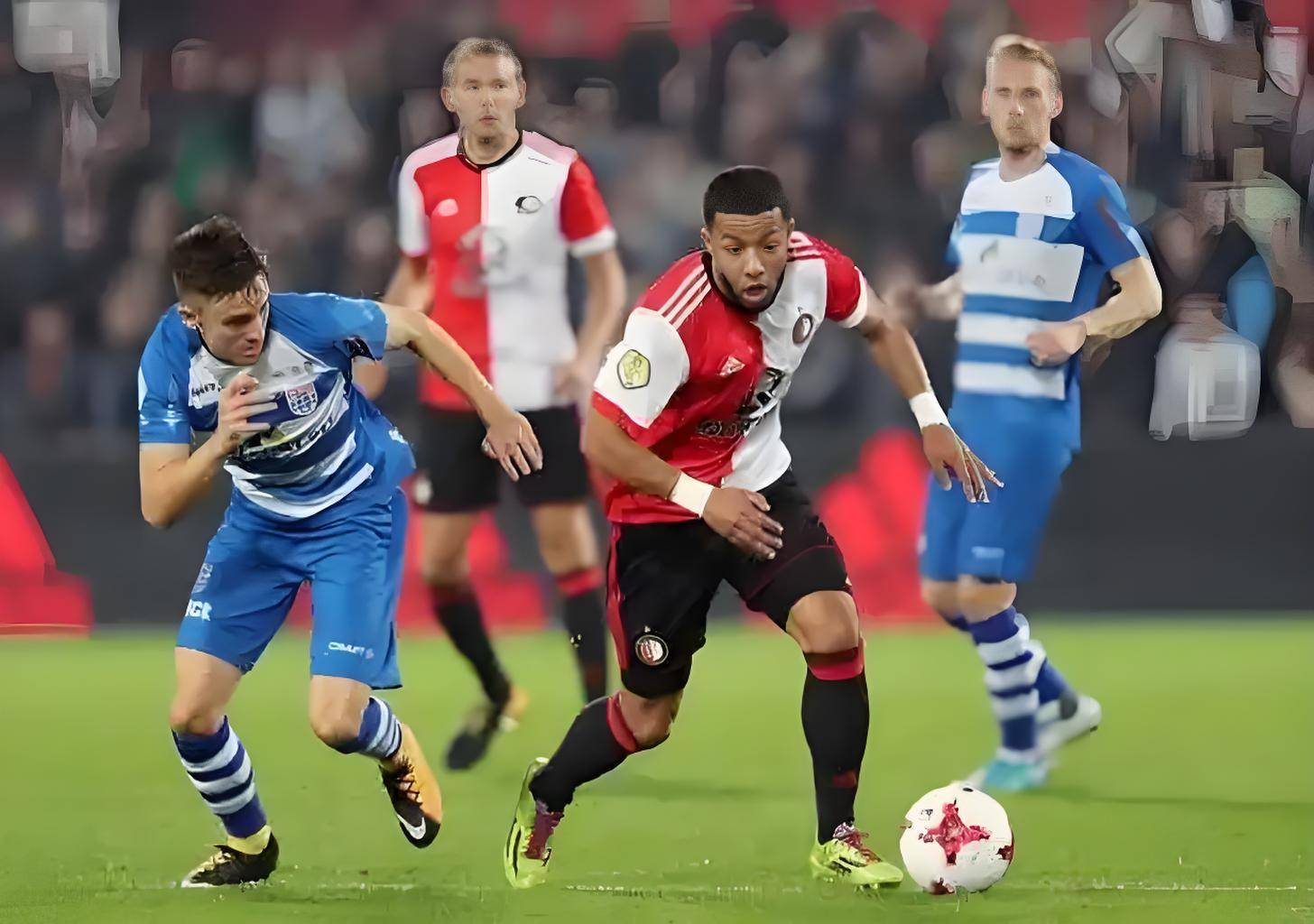 半场战报：狼队1-2埃弗顿，黄喜灿，恩迪亚耶，贝托建功破门