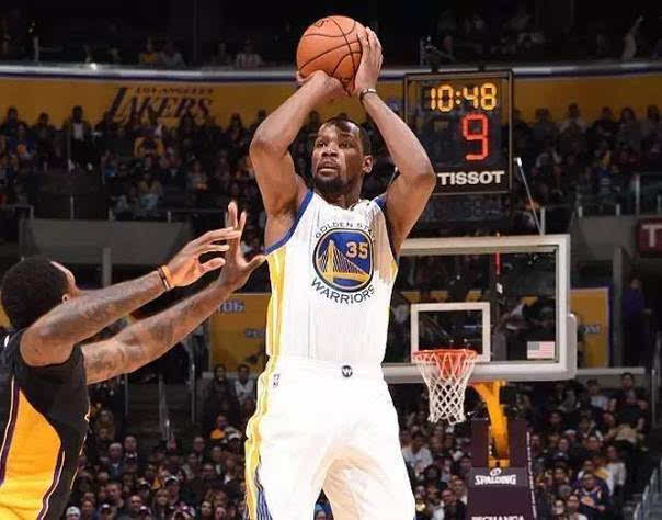 萨拉赫本赛季英超16助，刷新利物浦队史单赛季球员助攻纪录.