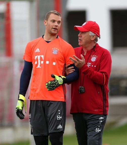 长于防守反 长于防守反